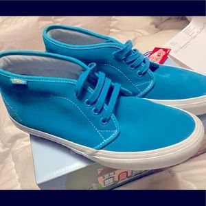 VANS LTD edition Simpson’s Chukka Pro.